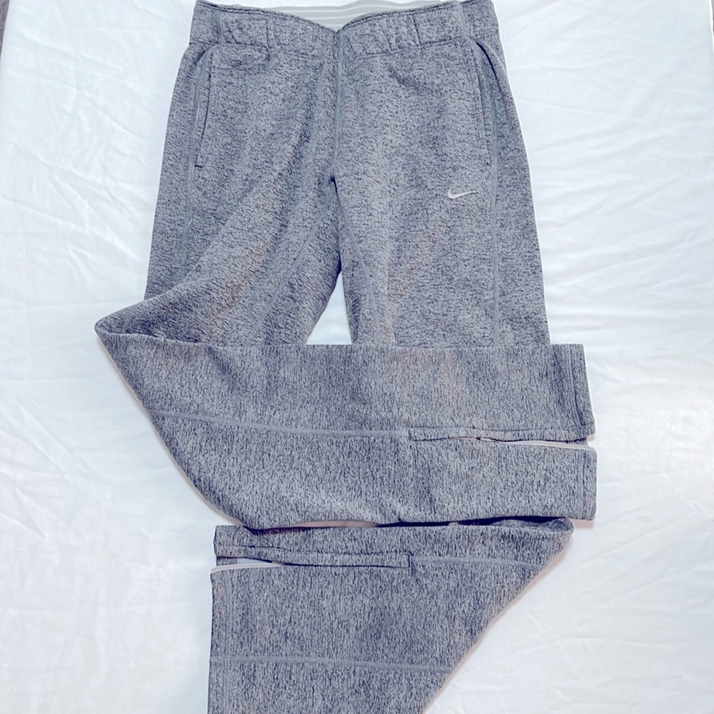 Nike Therma Fit Sweatpants size XS